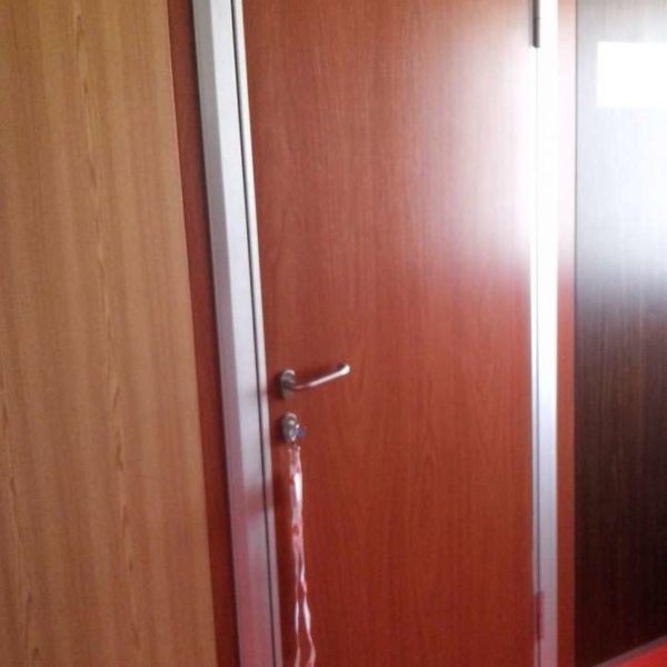 Puertas ARNEG Puertas ARNEG