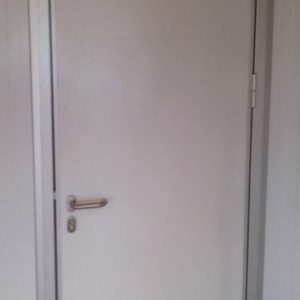 puerta oficina arneg puerta oficina arneg